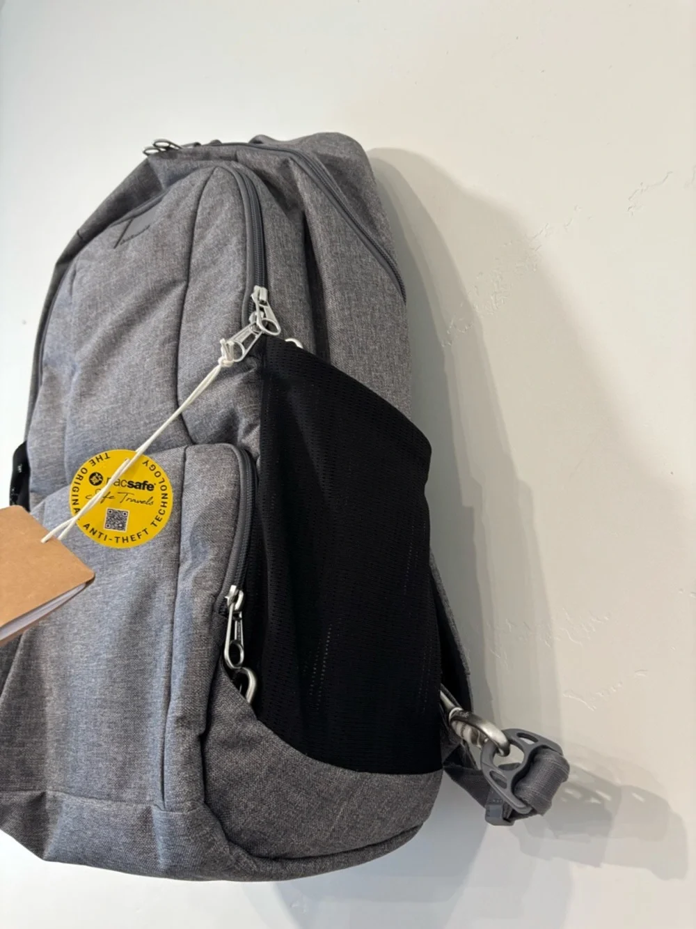 Sold - Picture 3 of 6